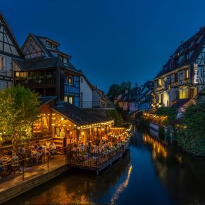 بركيه الكويت | أفضل أنواع البركيه الخشبي، أسعار التركيب والعناية في الكويت 2026